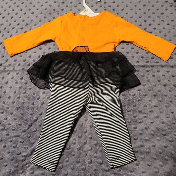 3 for $15 - Carters tutu set - Picture 3 of 4